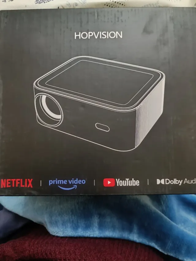 Proiettore Portatile 15000L 4K Netflix