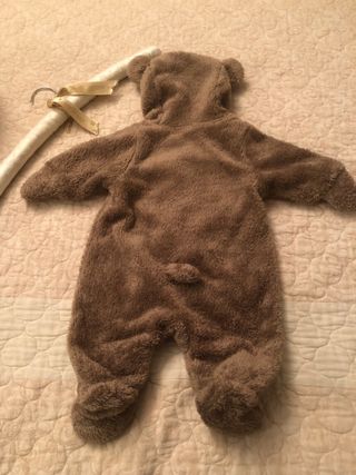 Buzo bebé invierno peluche, 50 cm