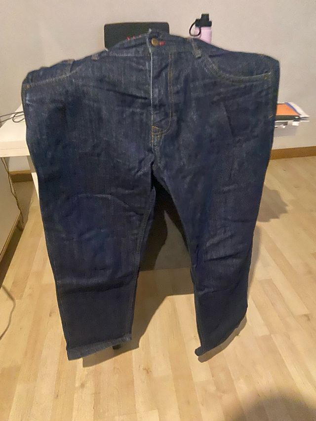 Pantalón vaquero azul
