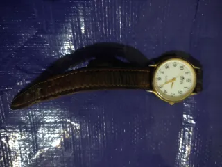 Reloj de pulsera mujer dorado y marrón