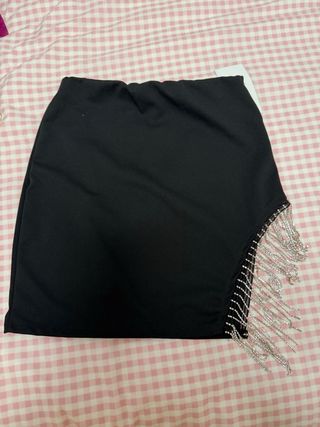 Falda fiesta con pedrería