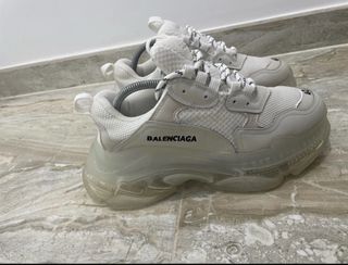 Balenciaga Triple S Gris y Blanco