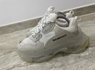 Balenciaga Triple S Gris y Blanco