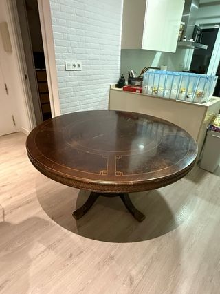 Mesa extensible de madera