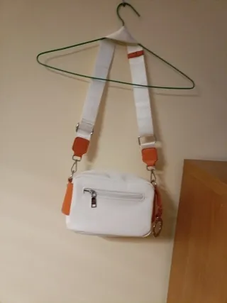 Bolso LOEDS blanco y naranja