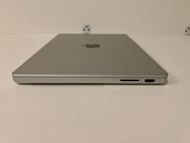 Occasione | MacBook Pro M3 512GB Argento + Fattura