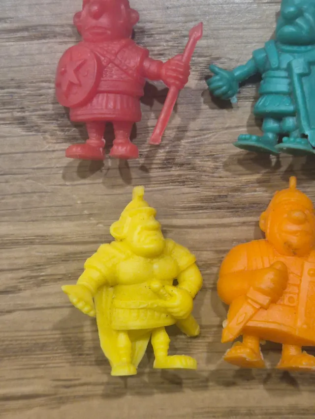 Lote Figuras Dunkin legionario