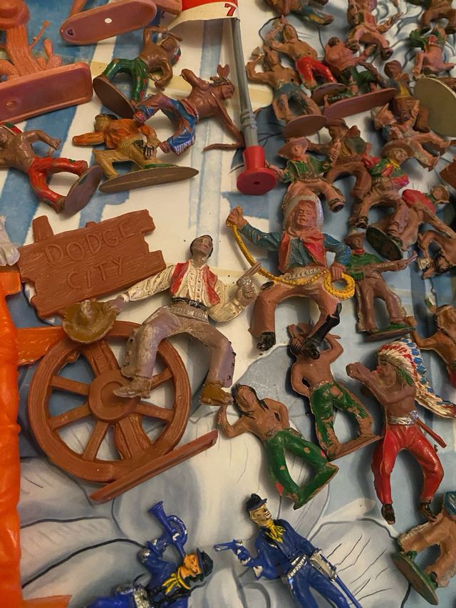 Lote Figuras Oeste Jecsan Reamsa Comansi