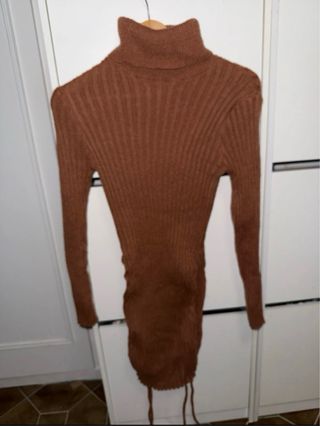 Vestidos de punto cuello alto