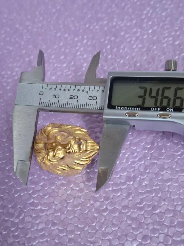 Anillo Cabeza León Chapado Oro Antialérgico