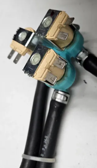 Electrovalvula triple Samsung Lavadora Secadora