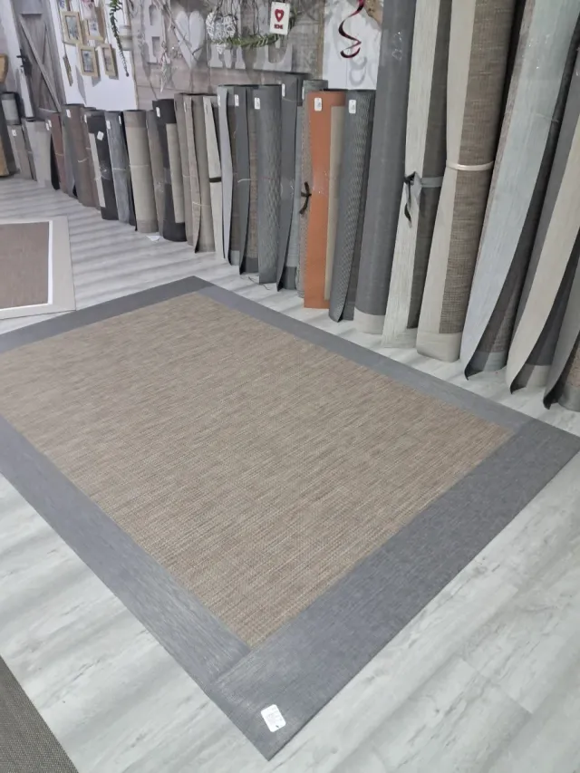Tappeto 150x220 beige e grigio