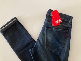 Diesel Strukt. Pantalón vaquero slim. W31 L34