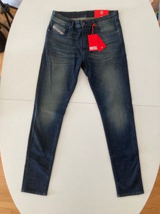 Diesel Strukt. Pantalón vaquero slim. W31 L34