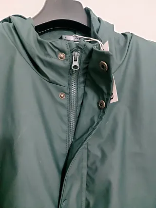 Chubasquero verde oliva Talla L