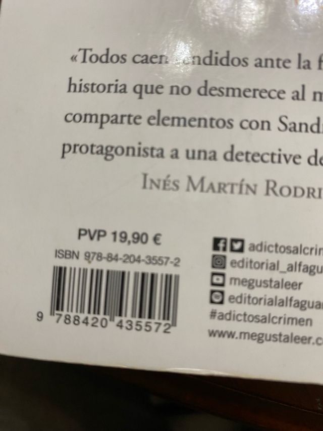 La red púrpura / The Purple Network (INSPECTORA...