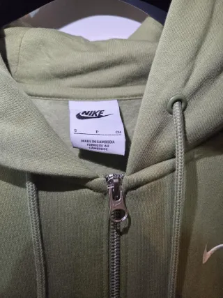 Tuta Nike donna verde oliva