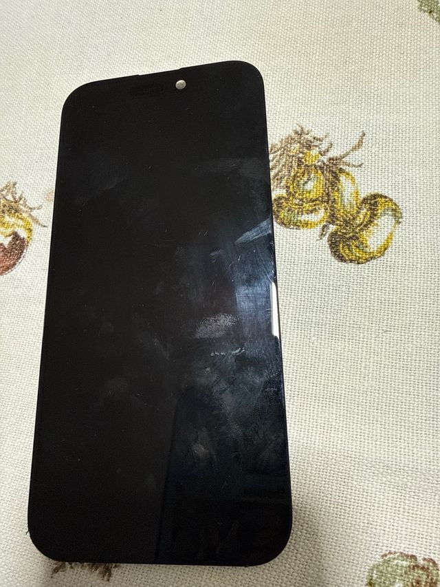 Schermo e Batteria iPhone 15 Pro