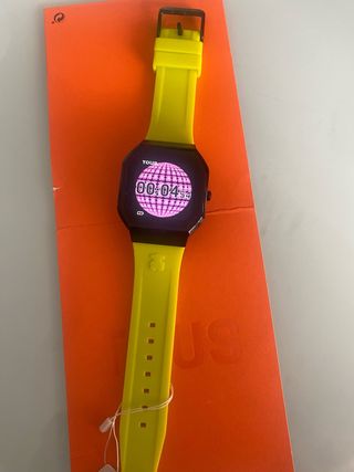Reloj Tous Smartwatch Negro y Amarillo