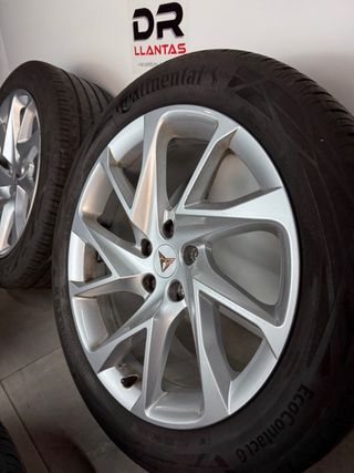 LLANTAS CUPRA 18 ORIGINALES CON NEUMÁTICOS