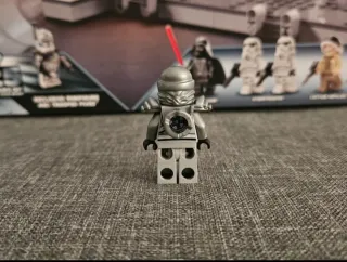 Minifigura Lego Ninjago Zane el ninja de titanio.