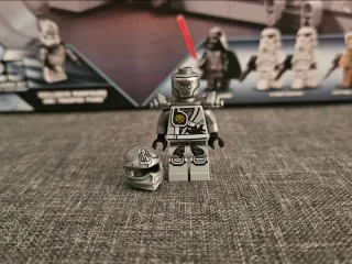 Minifigura Lego Ninjago Zane el ninja de titanio.