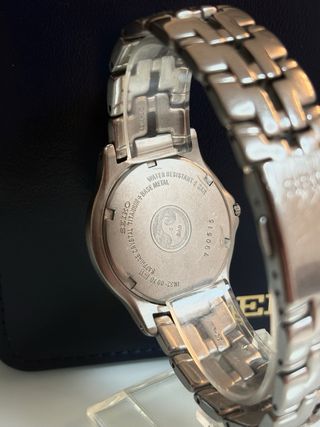 Seiko Titanium 7N22 1990s · Con Caja y Papeles