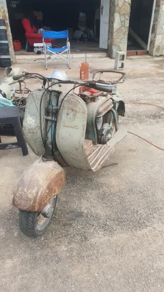 Lambretta LD 125 motor arranca