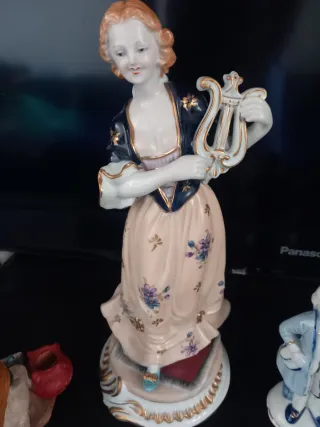 Statuine decorative in porcellana Tutto 20€