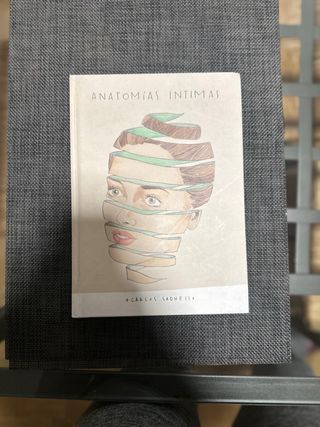 Anatomías Íntimas – Carlos Sadness