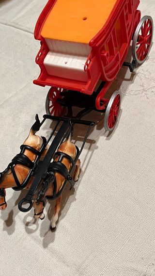 Diligencia Comansi con caballos