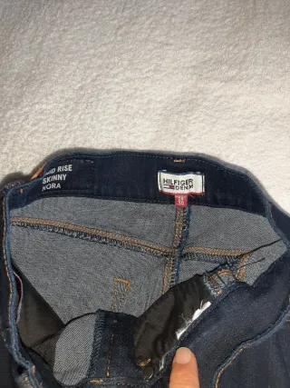 Jeans Tommy Hilfiger taglia 24 (10 anni) elastici