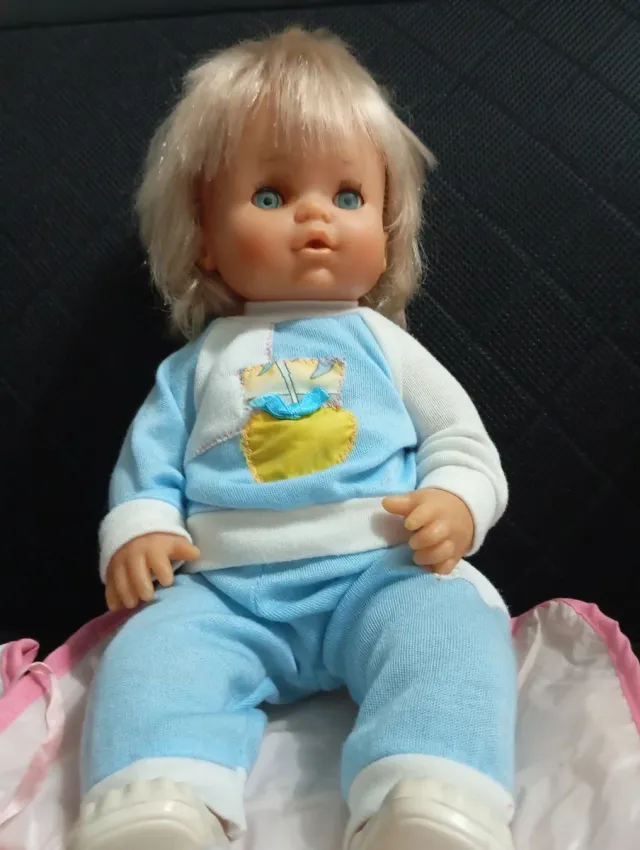 Nenuco Muñeca con Ropa y Accesorios