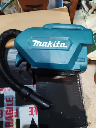 Aspiradora Makita 18V