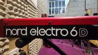 Clavia Nord Electro 6D Teclado