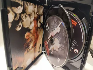 Cannibal Holocaust Gold Edition 4K UHD + Blu-ray