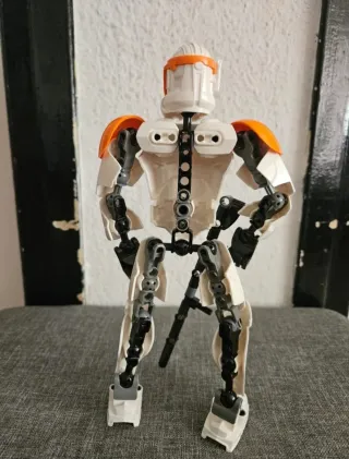 Lego Star Wars 75108 Clone Commander Cody.