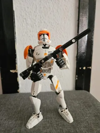Lego Star Wars 75108 Clone Commander Cody.