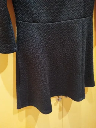 Vestido negro Springfield