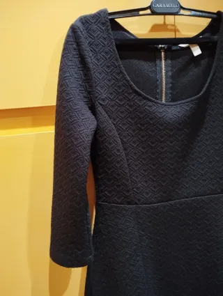 Vestido negro Springfield