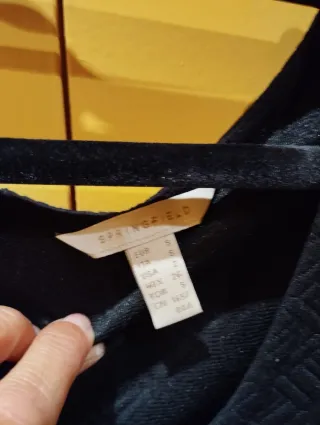 Vestido negro Springfield