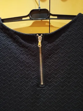 Vestido negro Springfield