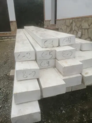 Vigas de pino Flandes 20x10 cm