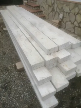 Vigas de pino Flandes 20x10 cm