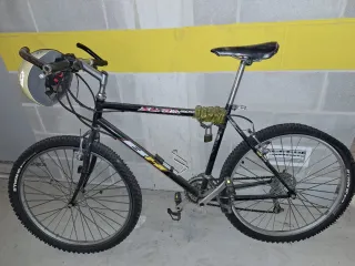 Bicicleta de montaña Supra