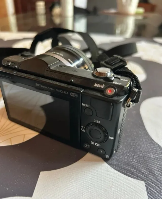 NUEVA Sony A5000 Mirrorless