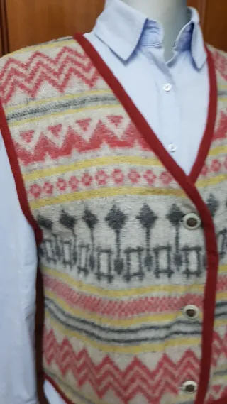 Chaleco étnico
