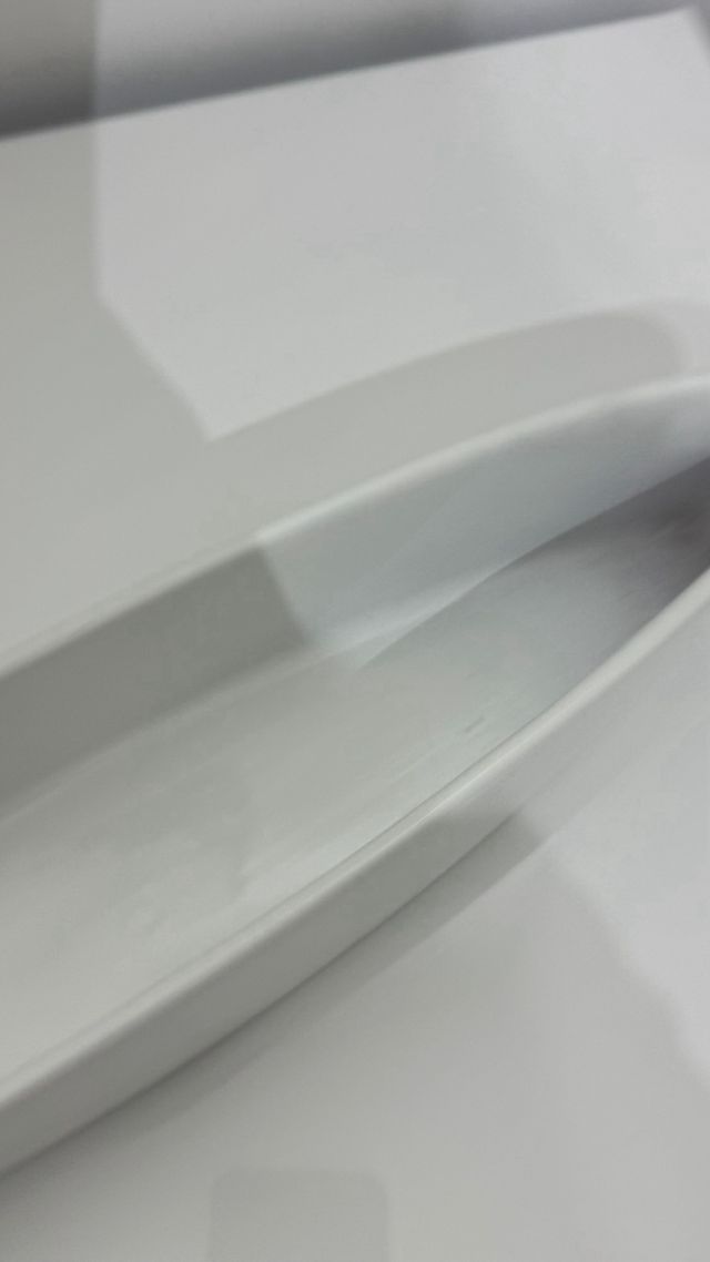 Vassoio bianco in ceramica