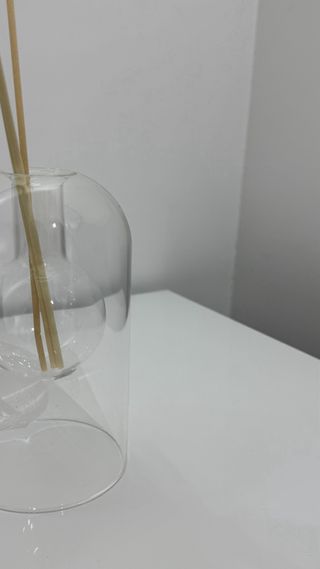 Diffusore ambiente in vetro con bastoncini