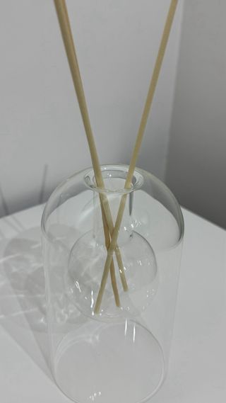 Diffusore ambiente in vetro con bastoncini